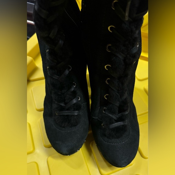 CELINE Winter Heels Sz 39 - Picture 8 of 14